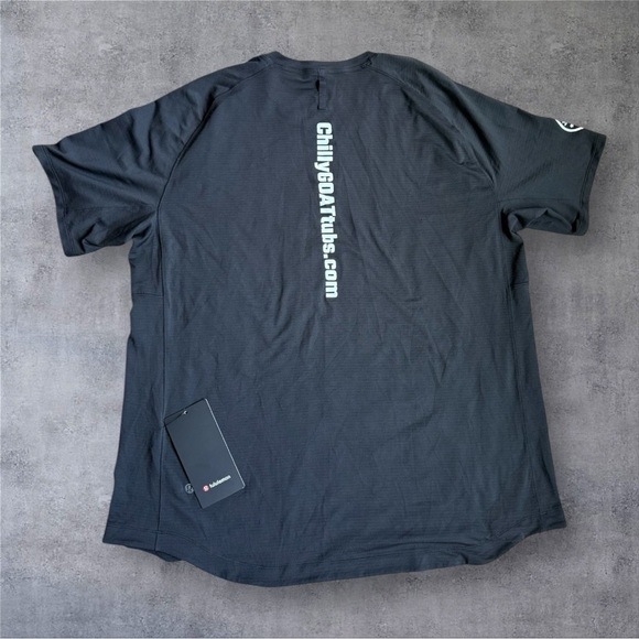 Lululemon Michael Phelps Chilly GOAT Short Sleeve License to Train- NWT - Picture 2 of 4